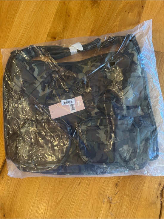 LUG Pink Camo and Green Camo Zipliner Bags NWT main image 4